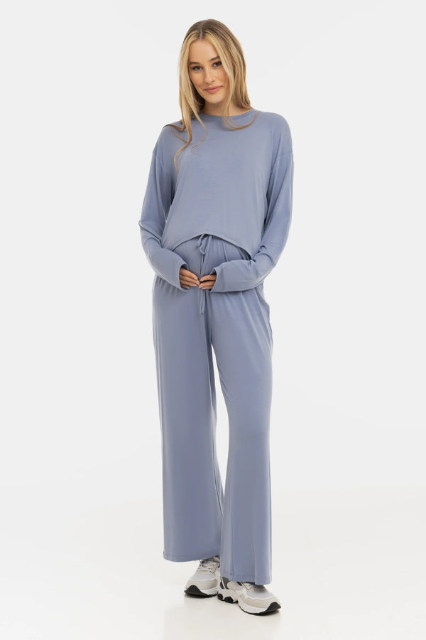 Мек разкроен панталон за бременни от модал - пастелносин