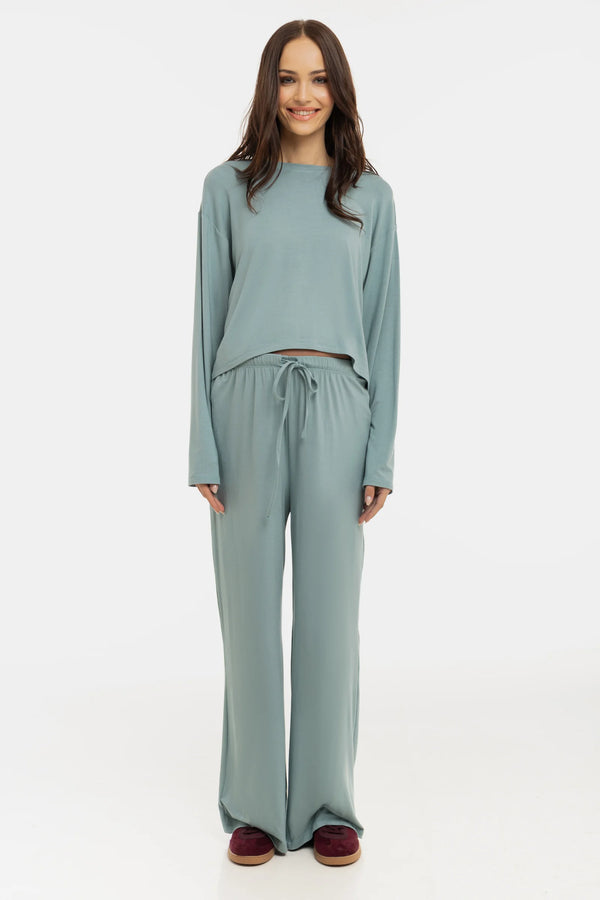 Мек разкроен панталон за бременни от модал - салвия