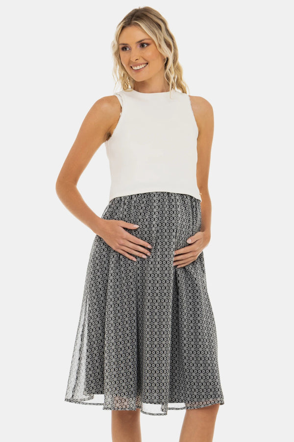 Елегантна рокля с бял памучен рипсен топ и ефирна пола