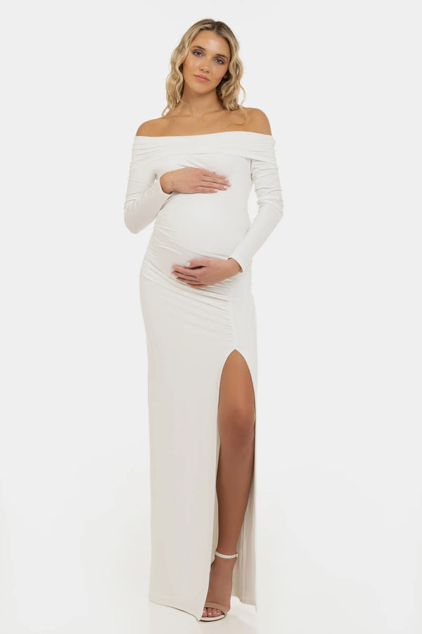 Сватбена дълга рокля с паднали рамене - екрю