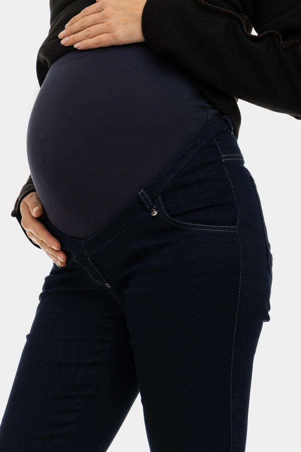 Вталени еластични дънки за бременни