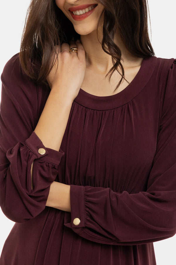 Елегантна рокля за бременни с набори - бордо