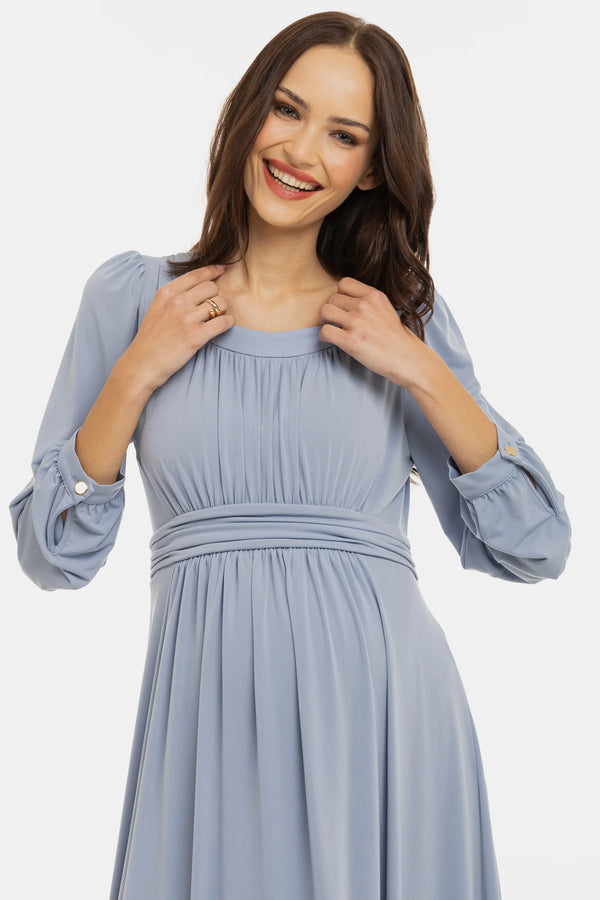 Елегантна рокля за бременни с набори - пастелносиня