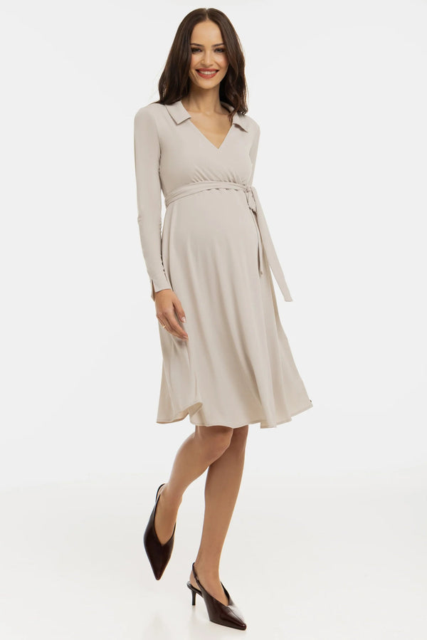 Ефирна рокля за бременни и кърмачки с прехвърляне - бежова