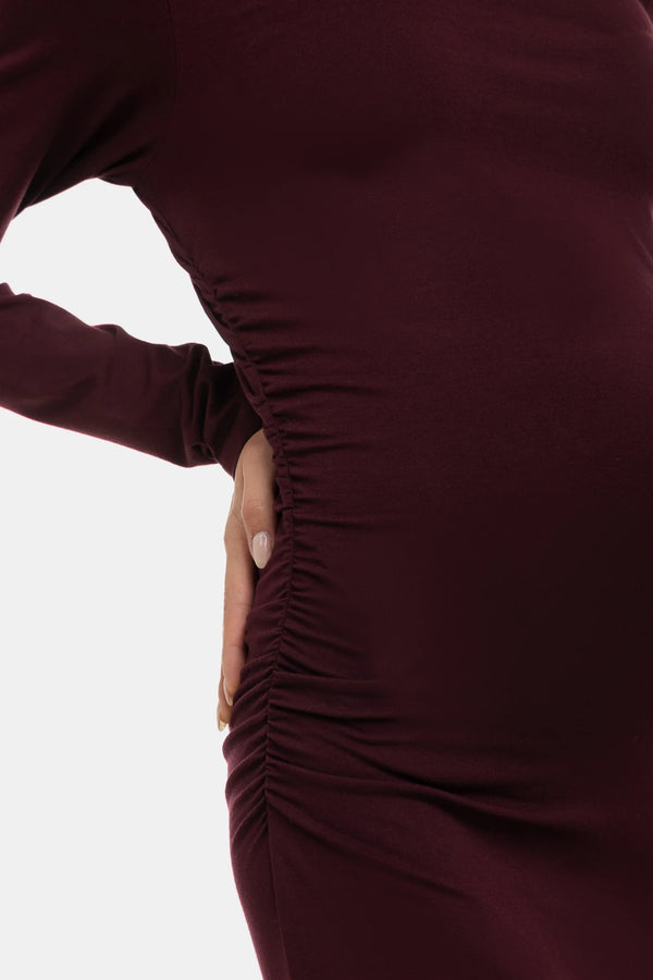 Елегантна дълга рокля с набори - бордо