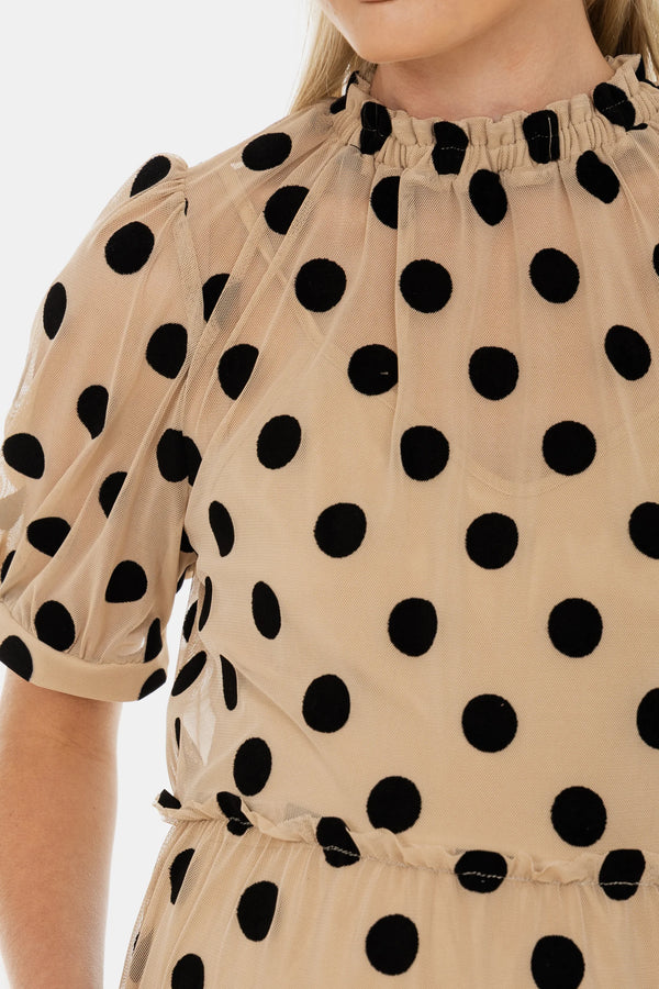 Ефирна рокля за бременни от тюл на точки - бежова