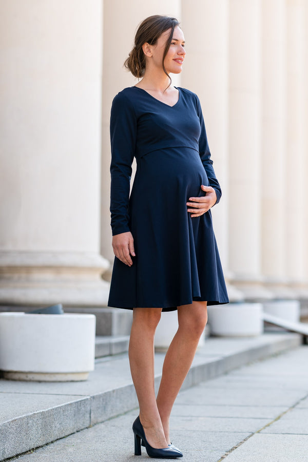 Разкроена памучна рокля за бременни и кърмещи - тъмносиня