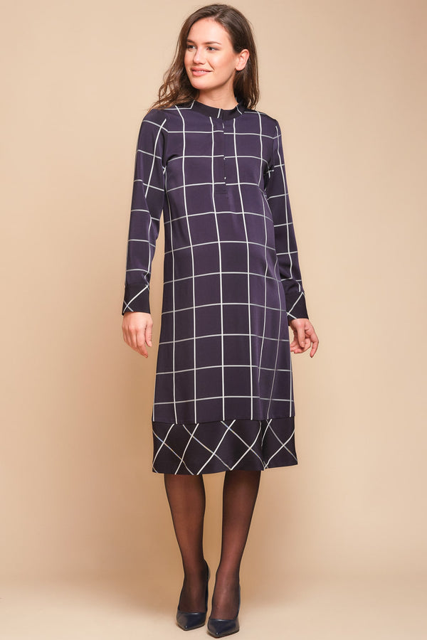 Дълга карирана рокля за бременни и кърмещи
