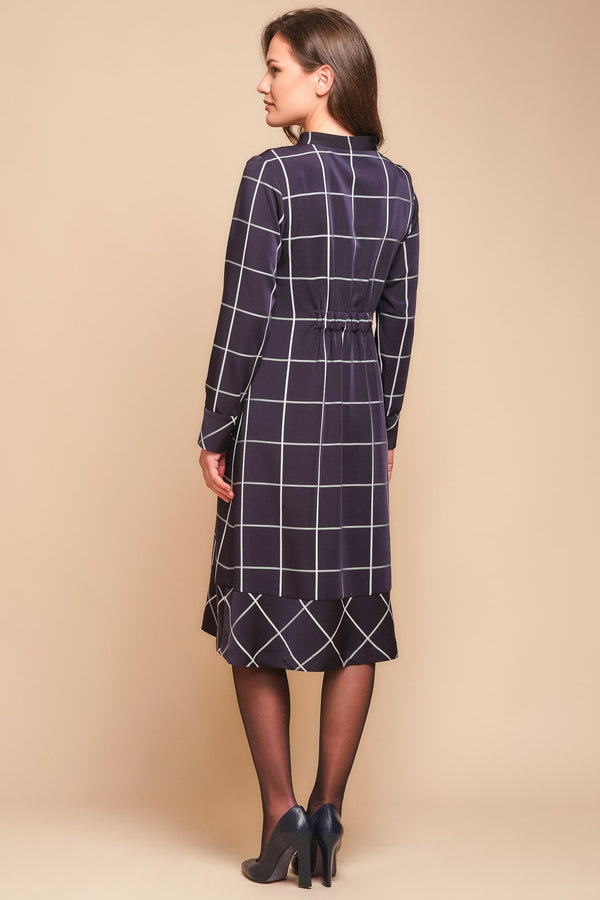 Дълга карирана рокля за бременни и кърмещи